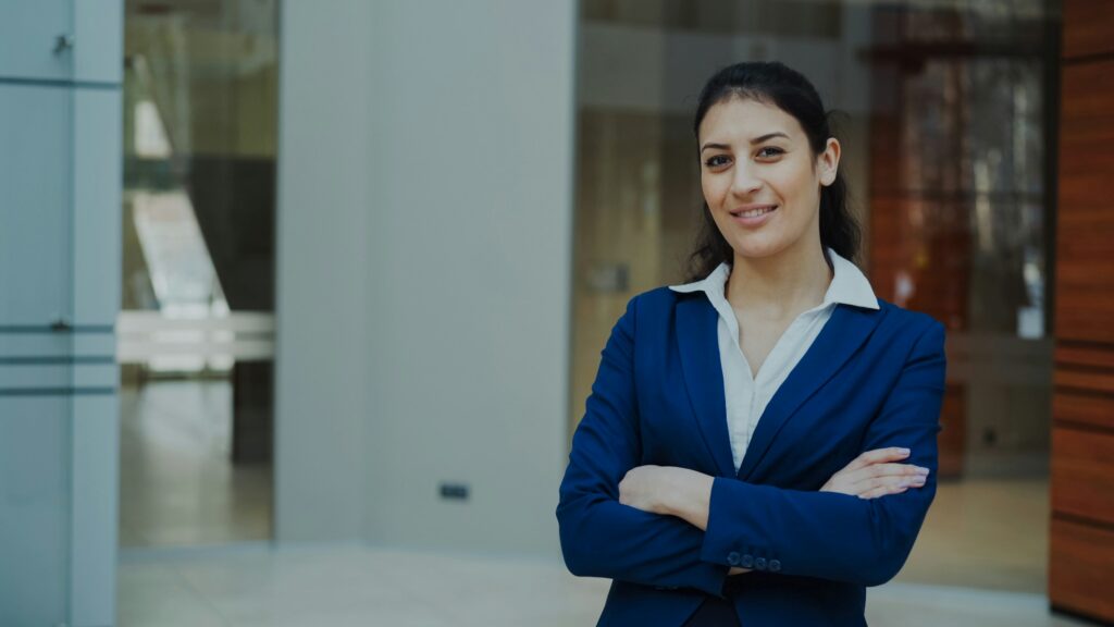 Portrait of a smiling woman outdoors